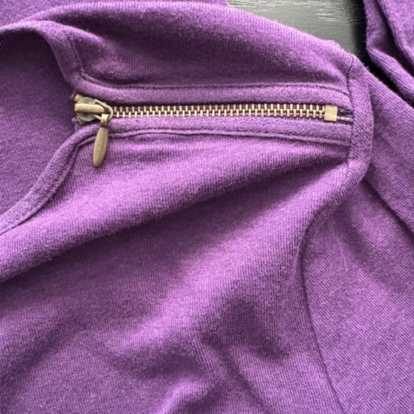 ABS Allen Schwartz Long Sleeve Tunic w/Zipper at Shoulders Size Large Purple EUC - Picture 7 of 7